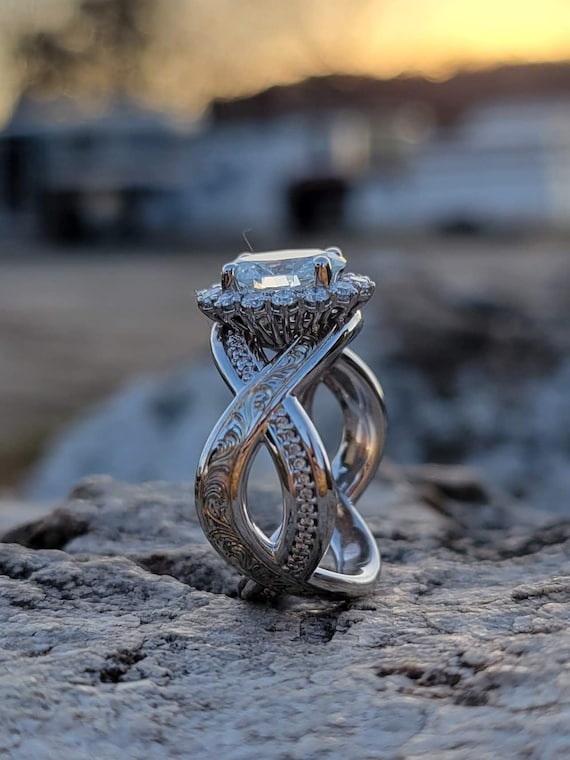 The Angie Contemporary Western Fusion Engagement Ring Modern Cowgirl Engagement Ring Western Ring Western Engagement Ring Unique Etsy