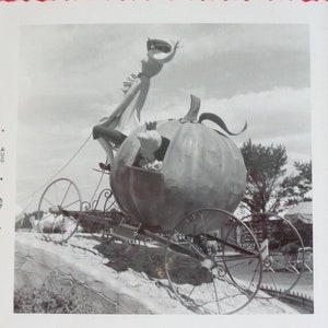 Original 1957 Storybook Land Wisconsin Dells Cinderella Snapshot Photo