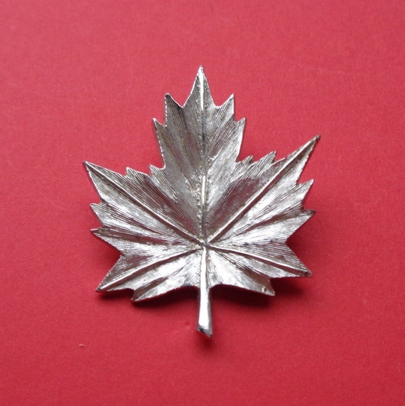 Vintage 1970's Canadian Maple Leaf Signed Boucher 