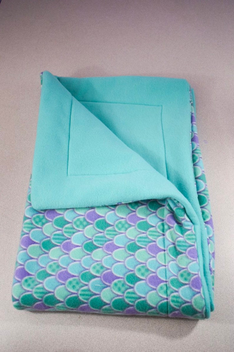 Small pet cage liner