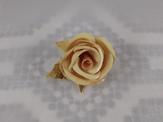 Celluloid Peach to Paste Rose Flower Brooch - image 2