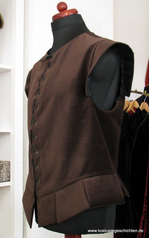 Doublet and Beret Brown Velvet Vest Doublet Middle Ages 