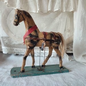ANTIQUE old wooden horse damaged destroyed pull horse real shabby Bocante Patina Vintage Decoration toy horse wood
