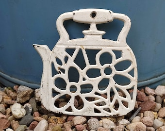It is tea time ... Small cast iron coaster in the shape of a teapot true shabby patina for the vintage country house kitchen Farmhouse Brocante