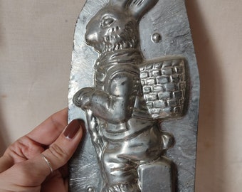 Vintage Chocolate Mold Hase Osterhase 1/2 Schokoladenform french shabby Patina Brocante Ostern Osterdeko Osternest Ostertisch Landhaus Deko