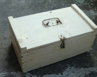 Old vintage wooden box lidded box workshop box industrial raw shabby