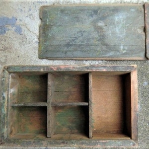 Old vintage wooden box wooden box workshop box wooden box rustic raw shabby patina