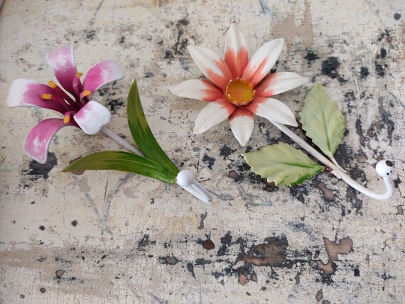 Conjunto de 2 ganchos de abrigo vintage flores estilizadas gancho