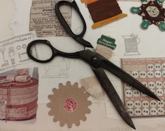 Large vintage scissors antique shabby authentic patina brocante sewing workshop decoration