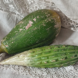 Vintage wooden fruit papaya cucumber decoration shabby brocante patina farmhouse country house cottage countryhouse kitchen antique