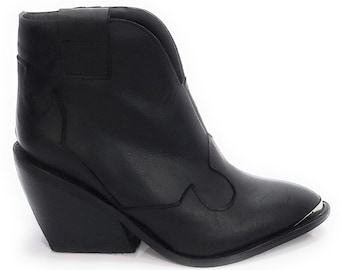 Texanische Stiefel für Damen aus schwarzem Charro-Leder, handgefertigt von Quica Calera