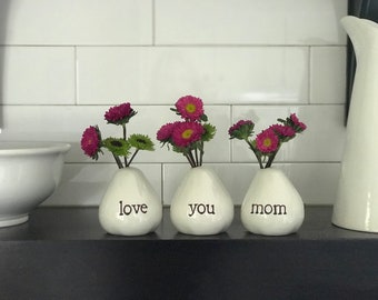 Gifts for mom / Mother's Day / Bonus Mom Birthday gift for all moms / 3 pear bud vases  / love you mom pears / Fast & Free shipping