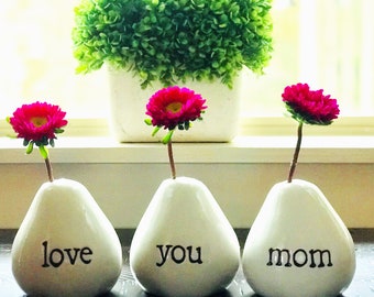 Handpainted Love You Mom Vase, Mother's Day Gift - Cute Gift for Mom