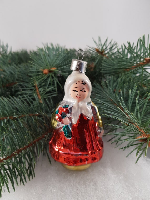 Christmas For a Wonderful Granddaughter Holiday Tree Glass Ornament 3 1//4 Girl
