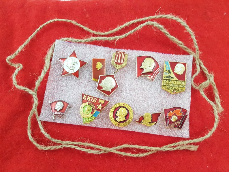 badges Russian/_Revolution propaganda communist revolution soviet badges pins pin Vladimir Lenin,Soviet propaganda badges