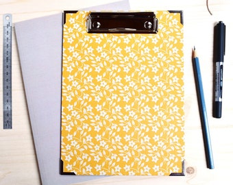 Clipboard DIN A5 | Sun yellow | Flower tendrils | high-quality recycled paper | Organic printing inks