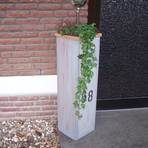Flower pot, planter, pillar made of old timber image 2