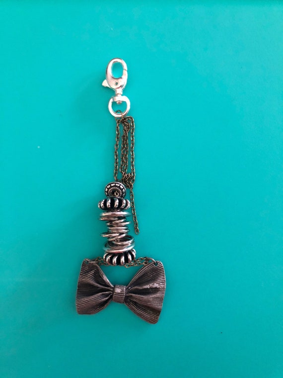 Bow tie affair