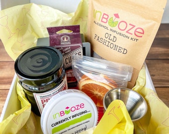 Whiskey Lover Gift Box: Boozy Cherries & Cocktail Kit