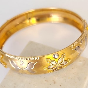GOLD FLORAL BRACELET 18k Yellow Gold White Gold Engraved Wide Banglle Blossom Fine Art Jewellery Wedding Bridal Fancy Unique Gift Women Her