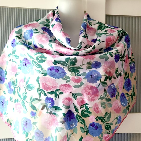 Blue Pink SCARF LEONARDO Designer Italy Floral Print Romantic Ladies Fashion Accessories Bag Decor