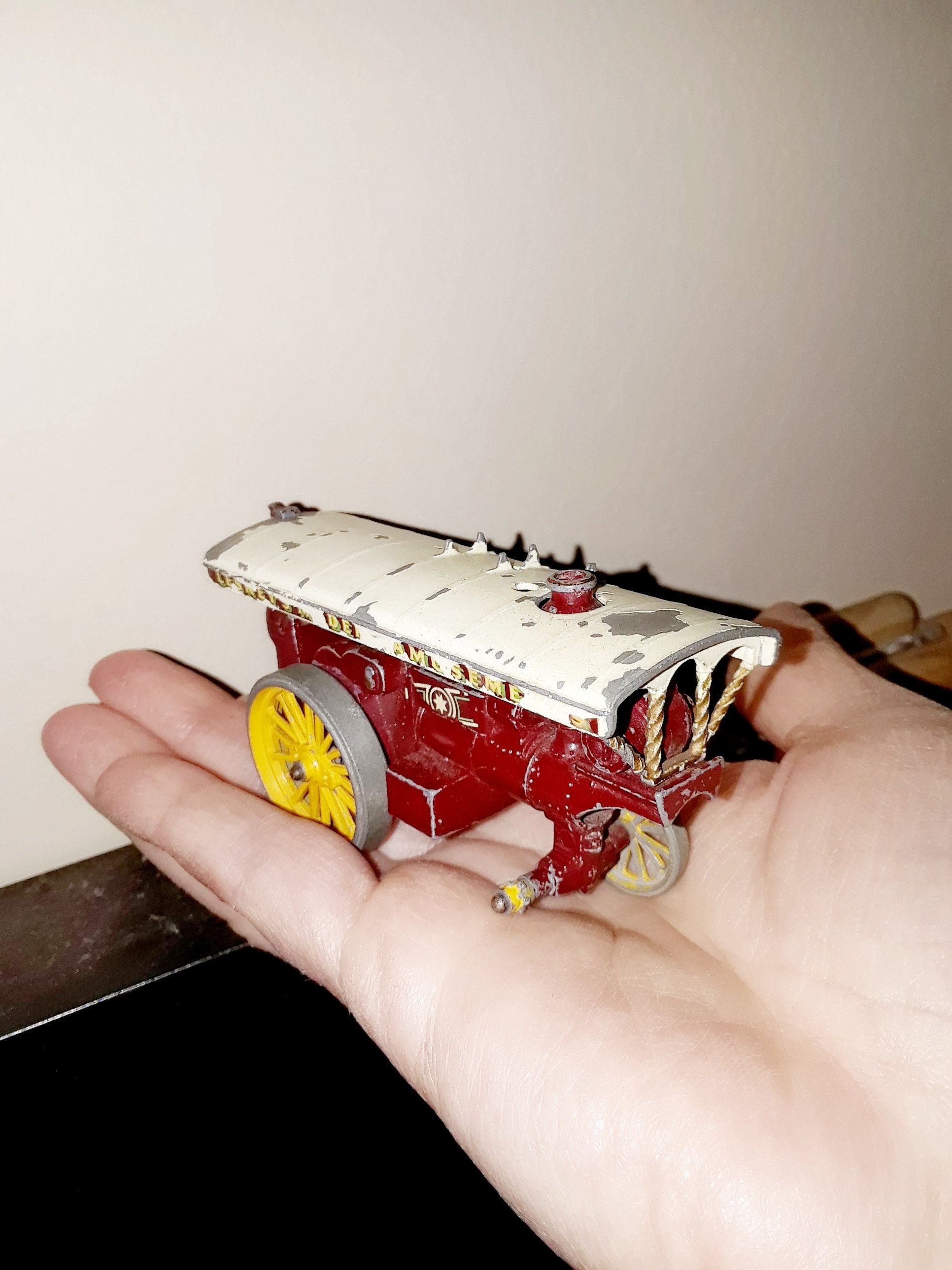 1959 Lesney Model of Yesteryear Fowler Showman's Engine No 9