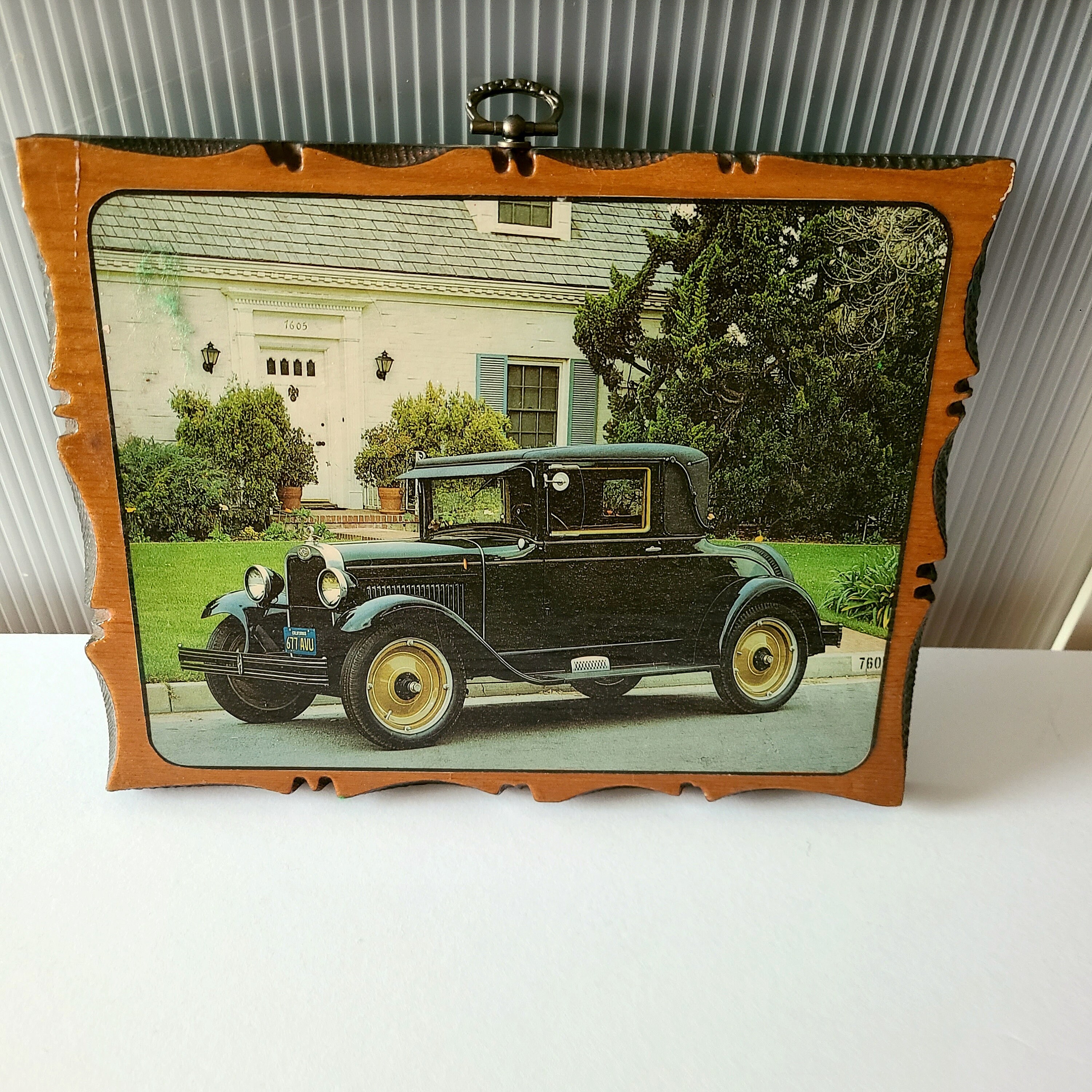 1928年式シボレー・ランドー・クーペの木製プレート：ヴィンテージUSA 