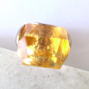 70s Yellow RING STATEMENT Jewelry Yellow Stone Ring Costume Jewelry Large Citrine Glass Crystal Odd Shaped Rock Gold Love Accessories Gift