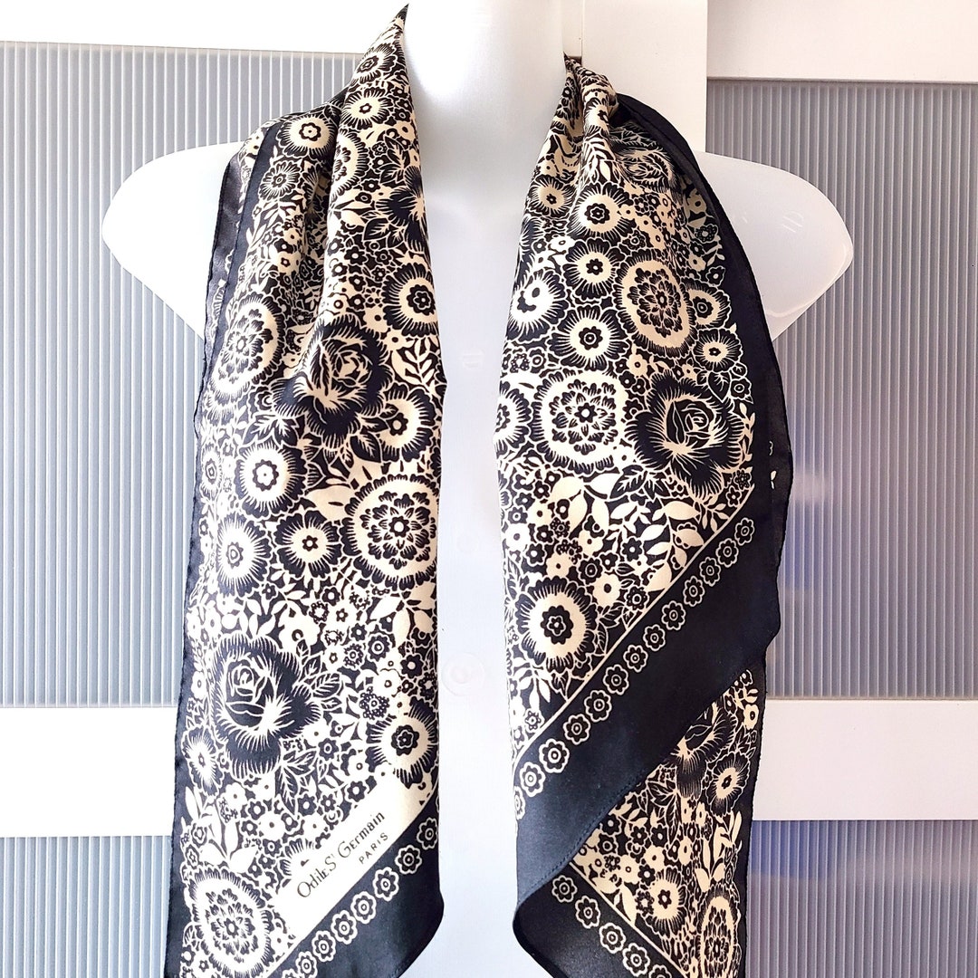 Love Gifts ODILE St. GERMAIN Paris Scarf 70s Black Beige Floral Roses