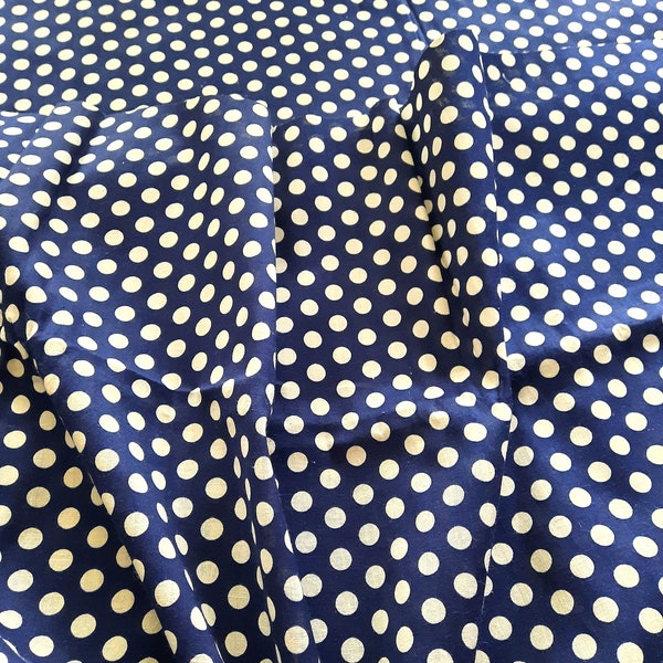 Par un tissu de jardin Polka Dot Bleu Marine Blanc vintage Décor Coton Matelassage Couture Foulard Bandana Neck Wrap Headband Jupe Robe Chemise Artisanat