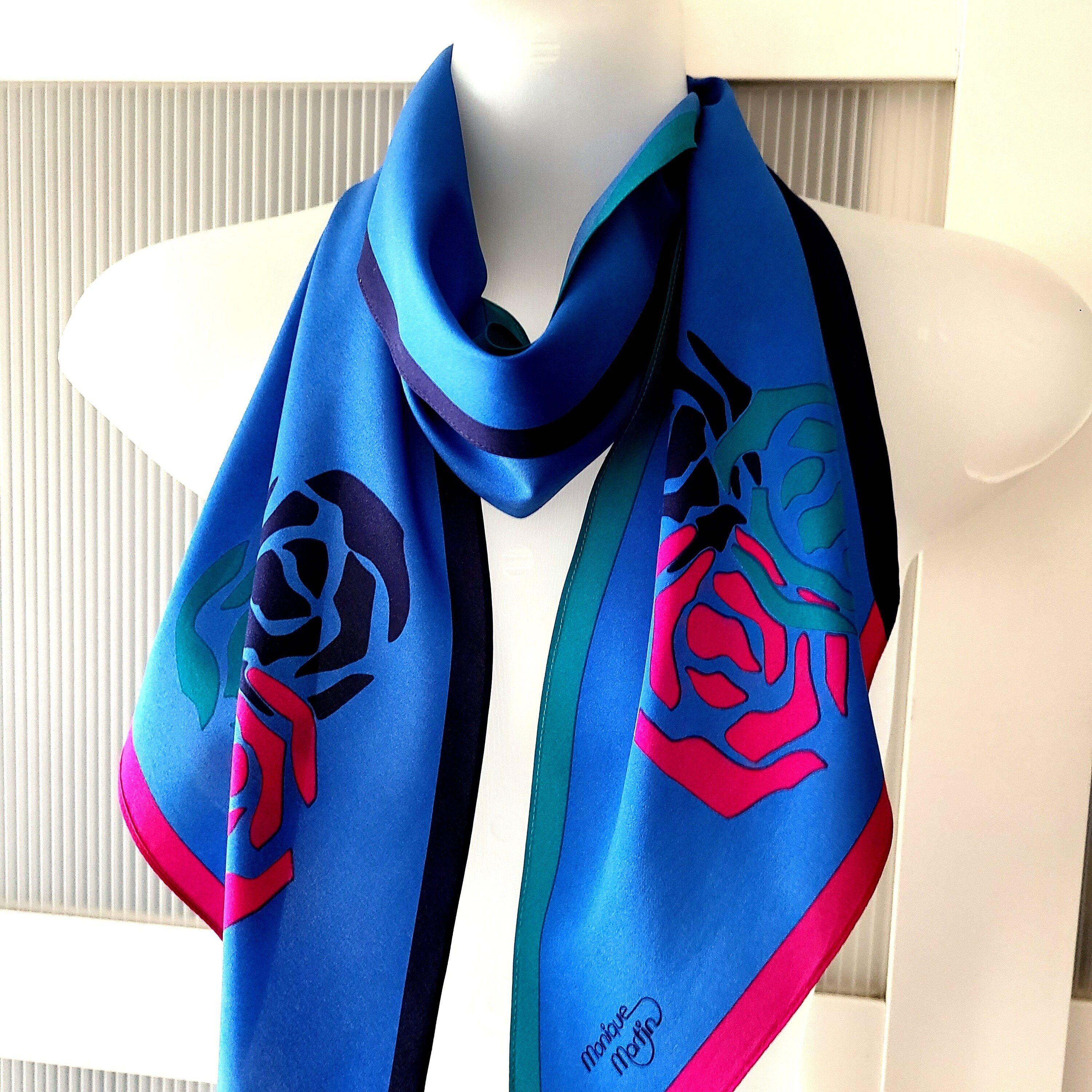 スカーフ PINKO Woman Scarf Blue 100103A0HB F71 PINKO Scarves for Women - Shop on FARFETCH