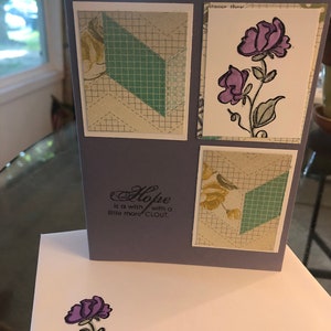 Hope is a wish with a little more CLOUT is a simple, but pretty Birthday Greeting Card with flare. Farben: Lavendel, Pink, Grün, Gelb.