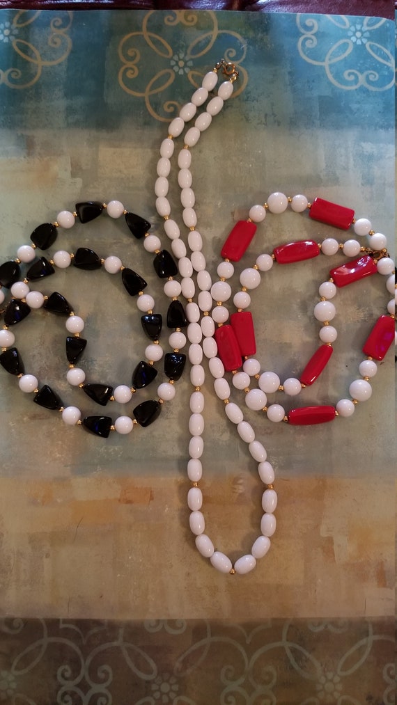 Vintage Set of 3 Beaded Necklace - image 1