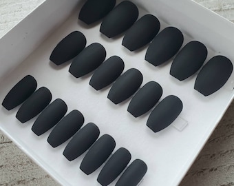 Black Press On Nails – Matte or Glossy, Handmade Stiletto Set