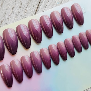 Full Set - Taupe-Purple Ombre Press on nails. Handmade Reusable Fake Nails. Cute Nails for fall • Short Almond Nails • Coffin Nails