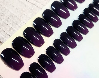 Purple/Black Ombre Press On Nails. Fake nails, faux nails, false nails. Ombre nails, Halloween nails, vampy nails, Witch Nails. Holographic.