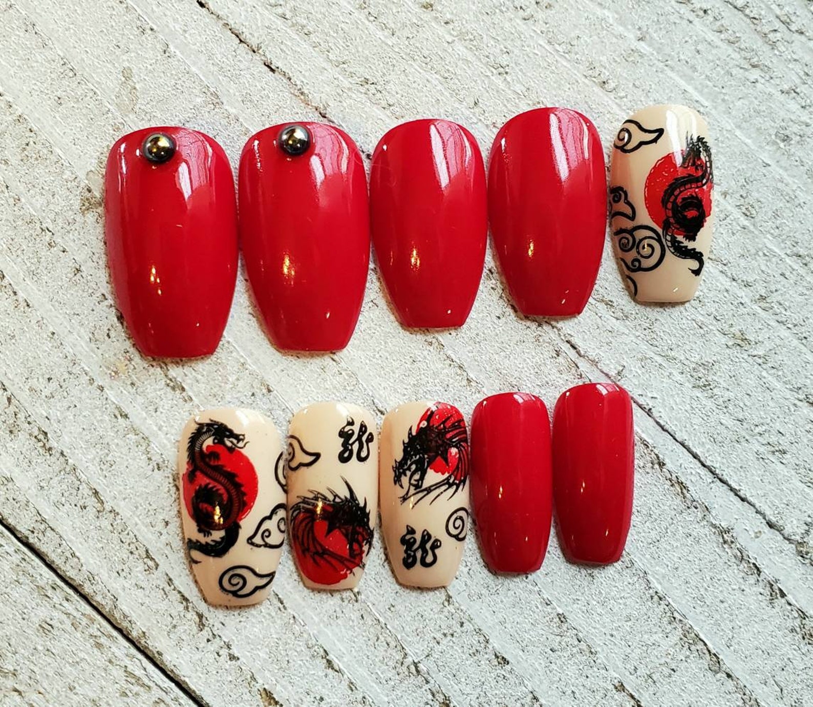 Dragons fake nails. Press on nails false nails faux nails. | Etsy