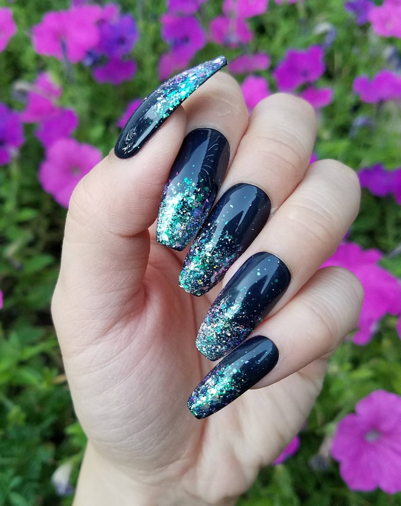 Chameleon Flake Ombre Fake Nails Press on Nails Faux Nails - Etsy