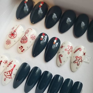 Full Set - Dark Green and White Christmas fake nails. Handmade Reusable Press Ons • False, Faux Nails • Christmas Nails for Kids
