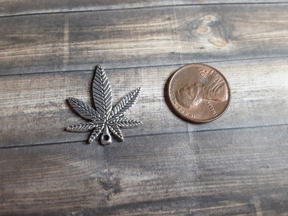 5pc Pot Leaf Charms, Marijuana Pendant, Plants Themed Il_570xn
