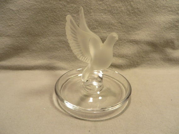 Vintage Lalique France Crystal Thalie Ring Tray Featuring a Dove