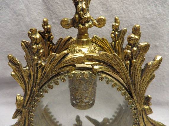 Vintage Gold Plated Ormolu Filigree Figural Vanit… - image 3