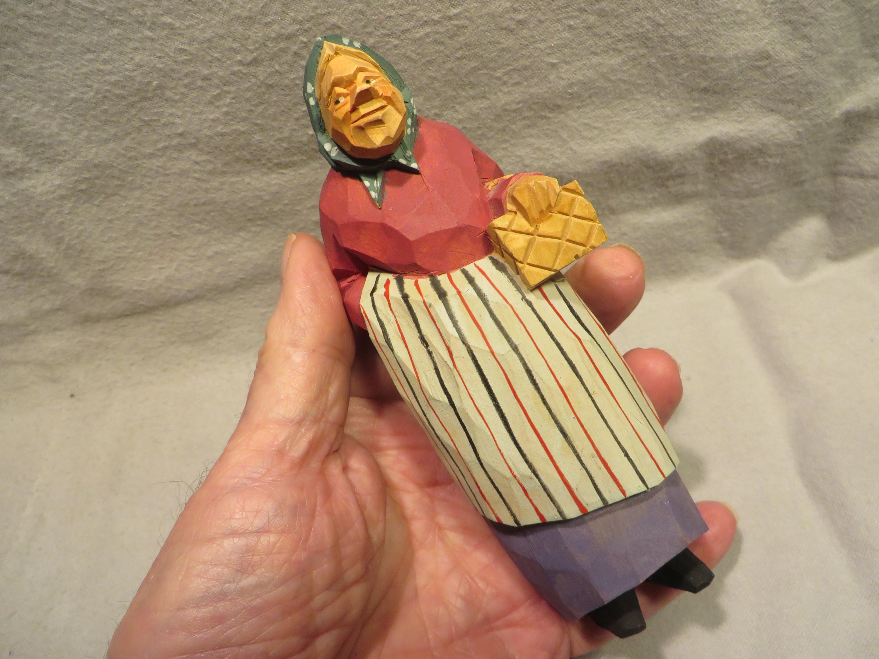 スウェーデン 作家 Gunnar Kalles グンナーカレス 木彫人形 老婦人 Vintage Signed Olaf Gunnarsson Sweden Hand Carved Wood Figure