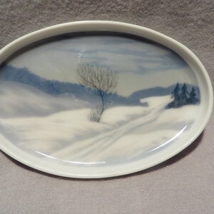 Antique Oval Rosenthal Artist Painted Small Pin Tray With Green Underglaze Mark ca. 1912-1914 (Number 2)
