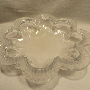 Vintage Signed Lalique Crystal Scalloped Flower Form Shallow Bowl