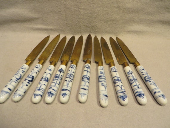 Vintage German Bronze Fruit Knives: Meissen Blue Onion Porcelain