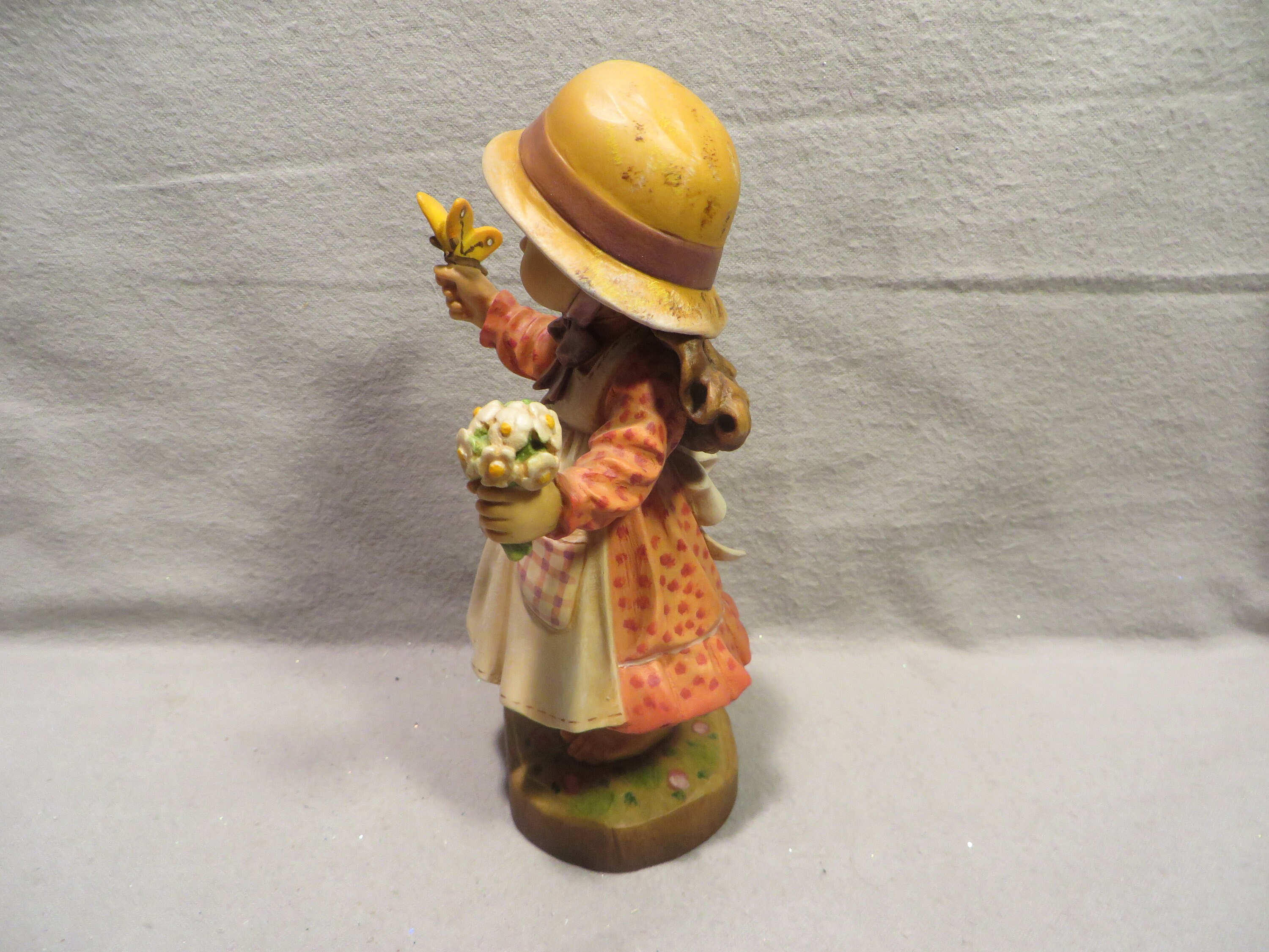 Vintage Anri Sarah Kay Carved Wood Figurine: Limited Edition