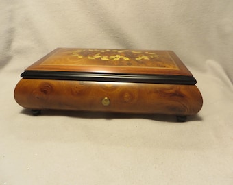 Vintage Reuge Bell Music Box Christmas Western Germany Swiss