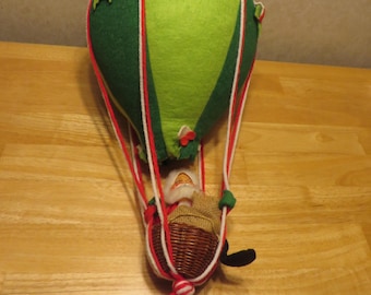 Vintage Annalee Mobilite Felt Hot Air Balloon with Santa Riding in Balloons Wicker Basket