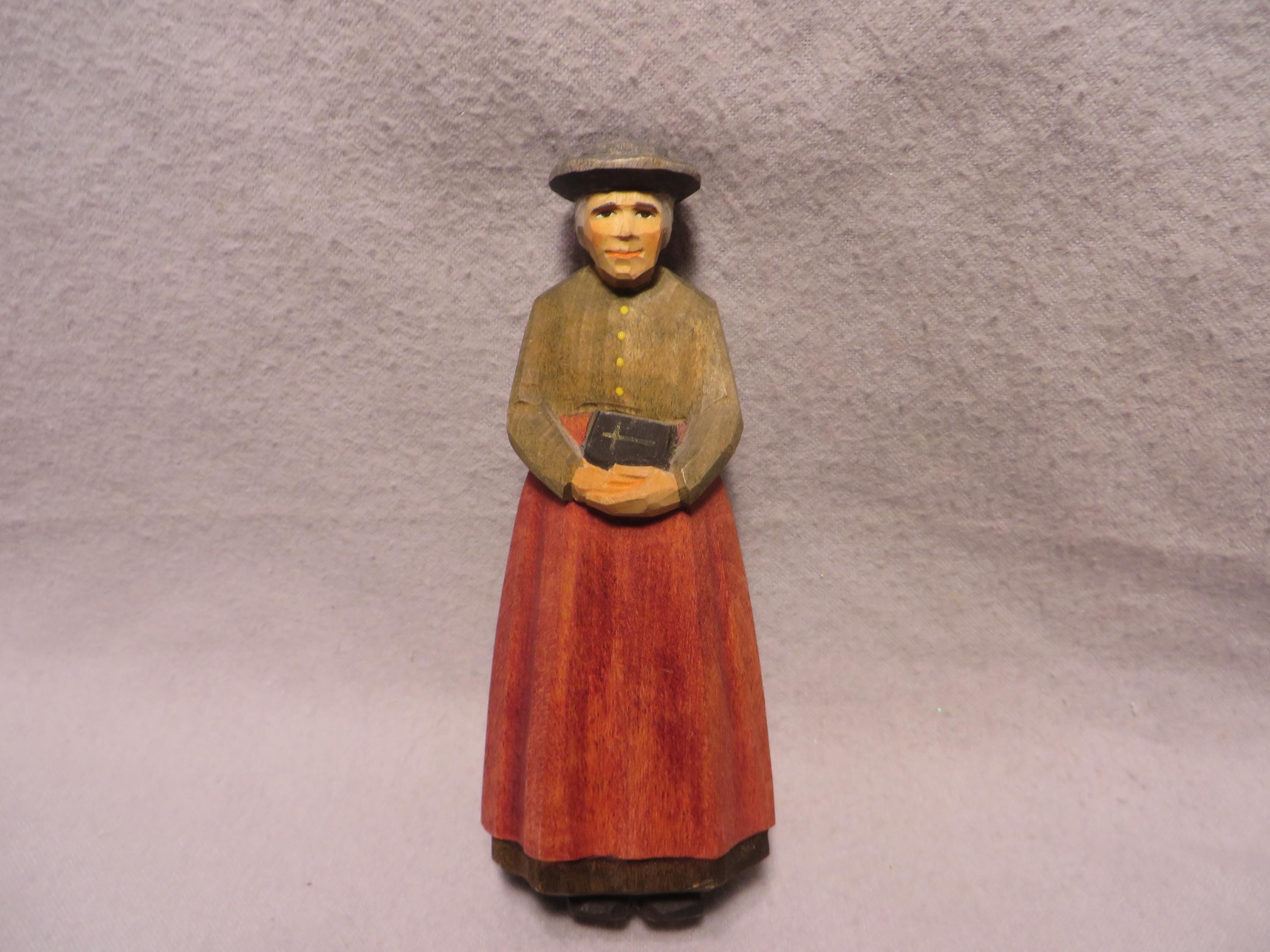 Huggler Wyss ハンスハグラー 働く女 木彫り 人形 スイス 農民美術 Huggler Wyss ハンスハグラー 働く女 木彫り 人形 スイス 農民美術